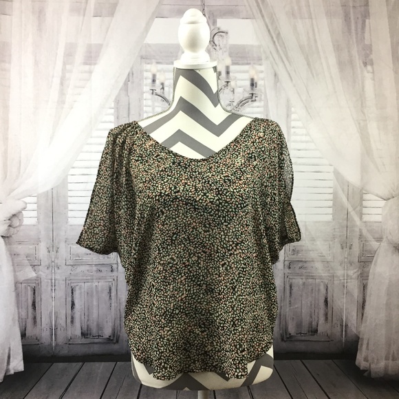 🎉SALE BCBGeneration Ladder Cutout Back Top Size S - Picture 2 of 6